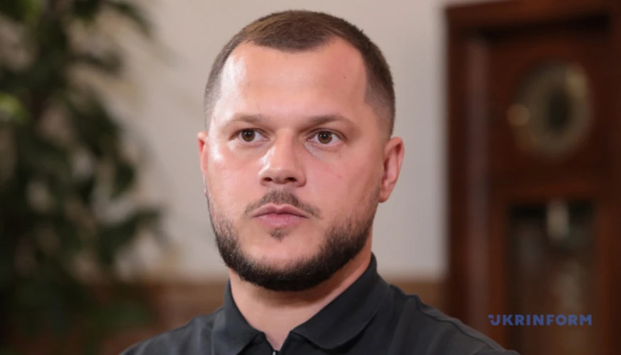 Будівництво понтонної переправи через Дніпро в Києві